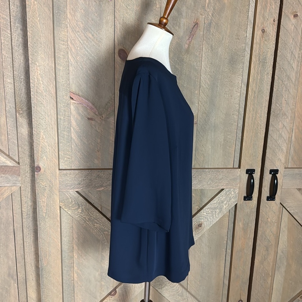 J. Jill Wearever Collection Easy Care navy blue top size XL - Picture 3 of 10